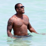 Flo-Rida-Shirtless-Tattoos-2