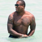 Flo-Rida-Shirtless-Tattoos-4