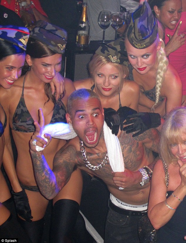 chris-brown-Karrueche-Tran-partying-other-women-2