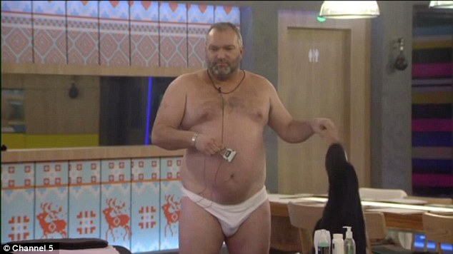 razor-big-brother-shirtless-3 razor-big-brother-shirtless-3